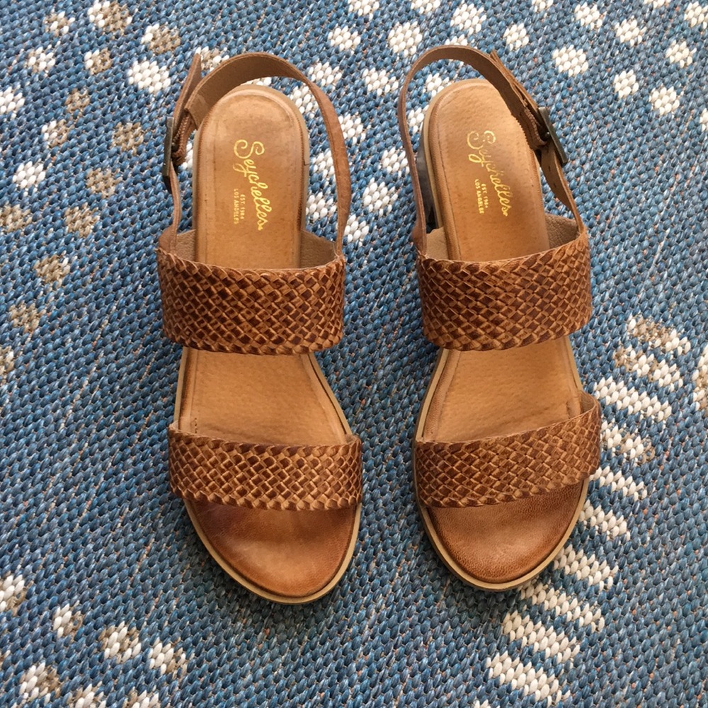 Seychelles sandals